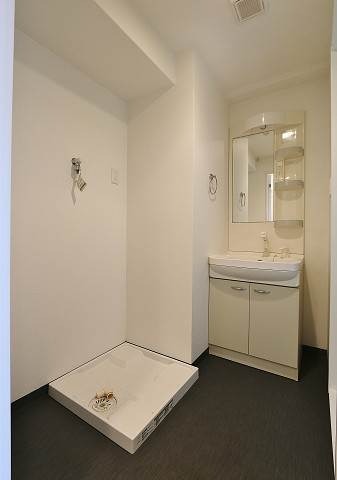 お出かけ前の身支度はこちらでバッチリ