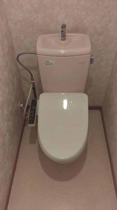 ウォシュレット完備