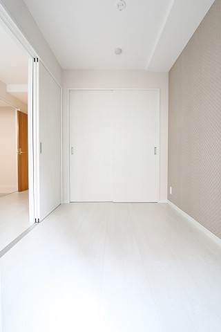 寝室にぴったりの洋室です