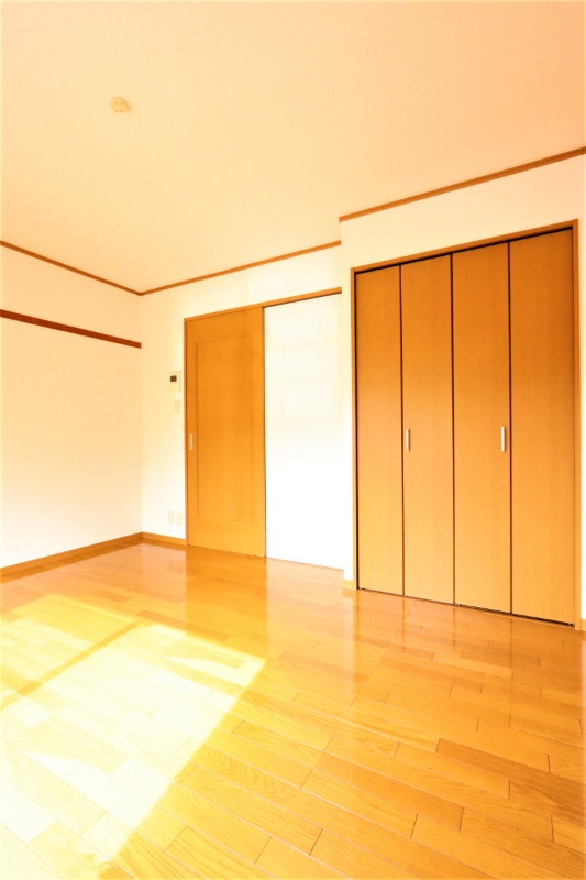 家具の配置がしやすいお部屋です