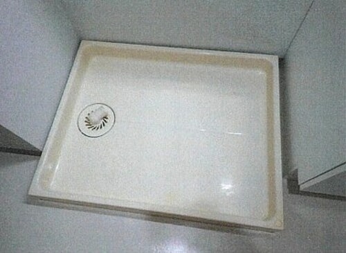 洗濯機は室内に置くことができます。