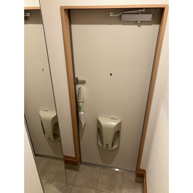 明るい玄関ですね