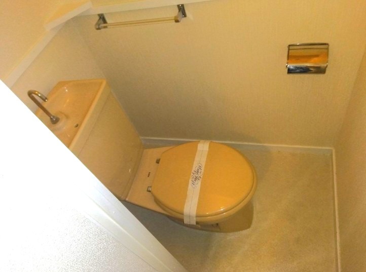 清潔感のあるトイレですね