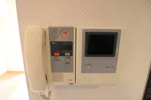 モニター付きで安心ですね。
