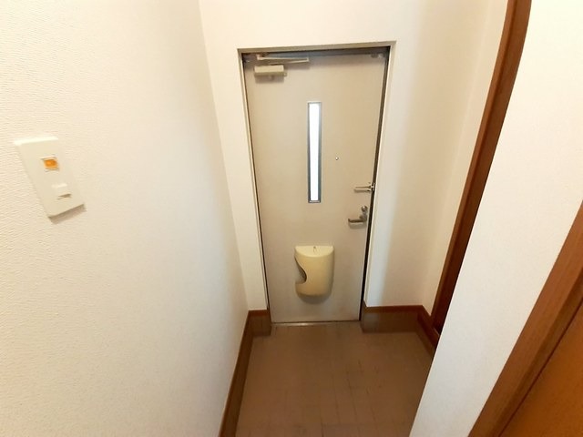 玄関はこんな感じです