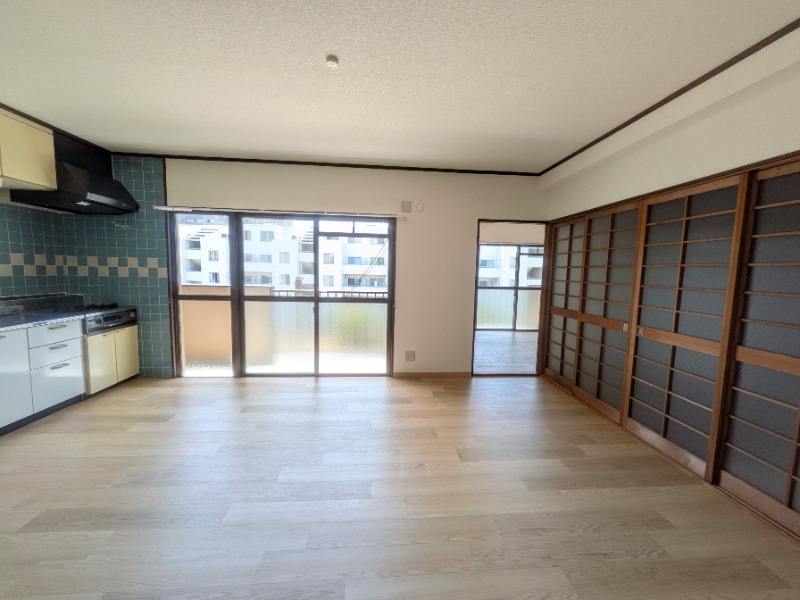 10.5帖の広いお部屋です