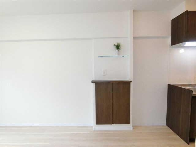 オシャレな棚も付いてます。