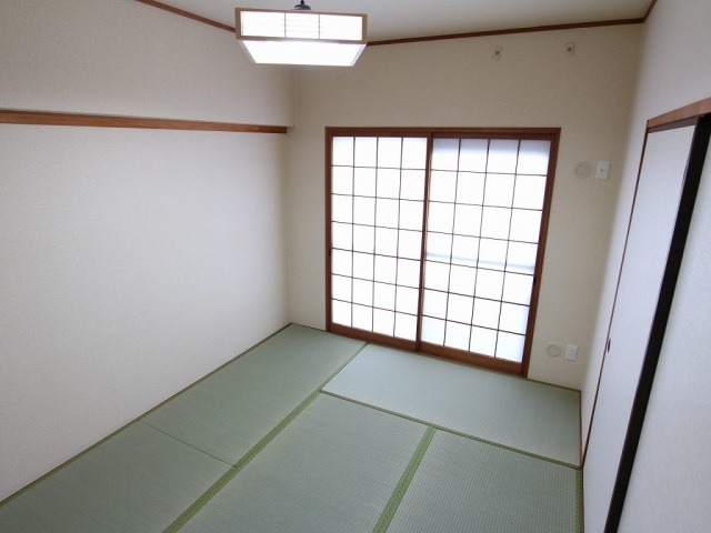 落ち着く畳の香りがします