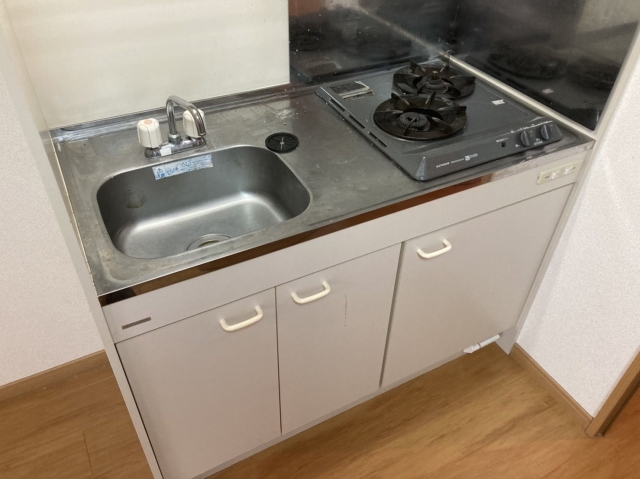２口のシステムキッチンです