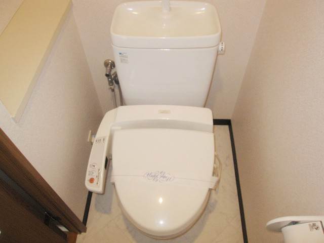 ウォシュレット付きで嬉しいですね