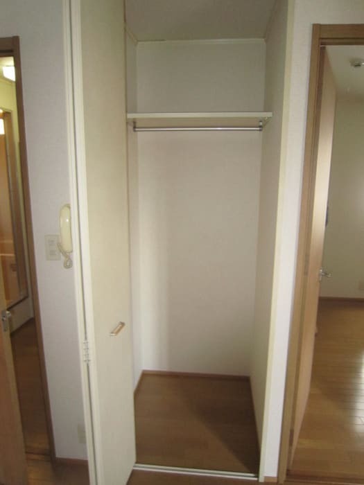 押し入れには何を収納しましょう