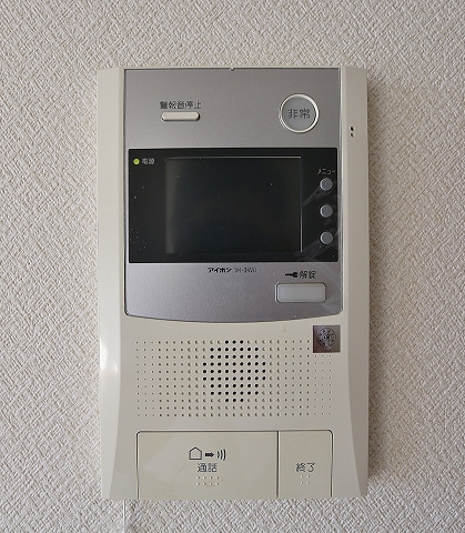 来客がモニターで確認できるので安心です