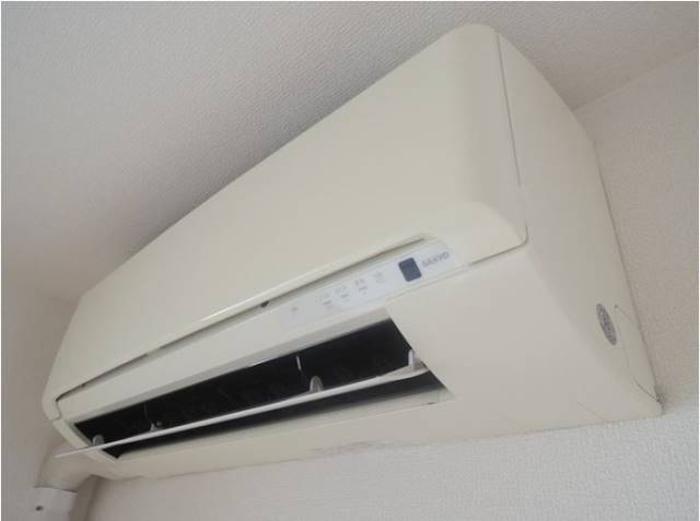 もちろんエアコンありますよ
