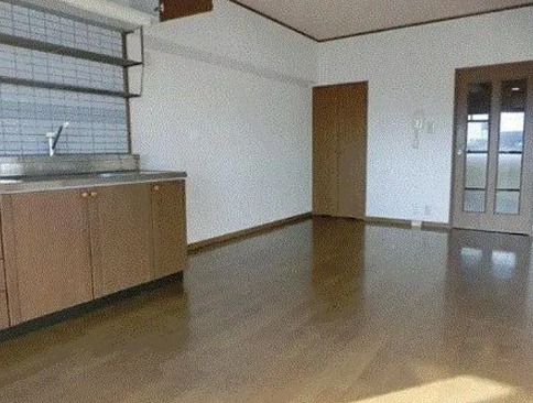広々とした明るいリビングです