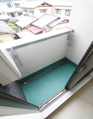 洗濯物はこちらへどうぞ。