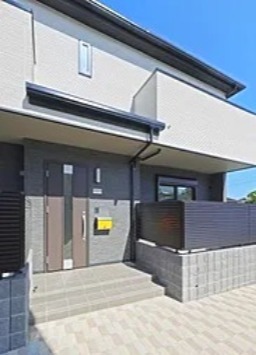 立派なエントランス