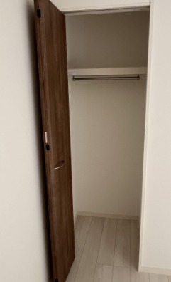 奥行のある収納スペース