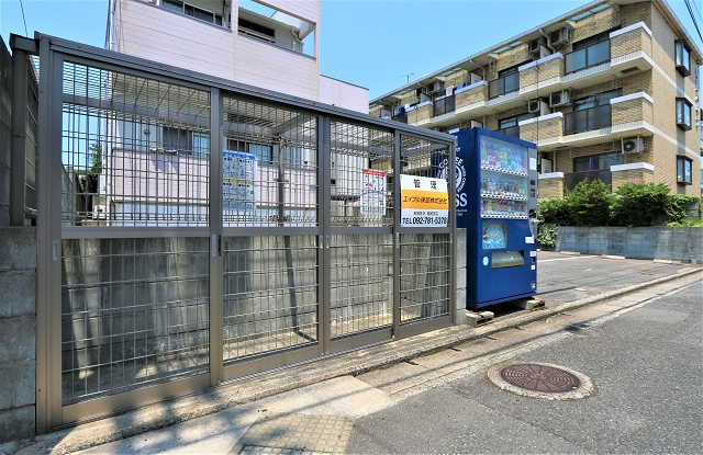 敷地内ゴミ置き場ございます