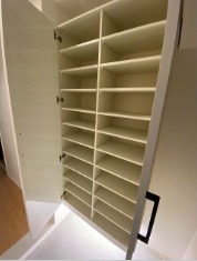 高さのあるシューズボックス