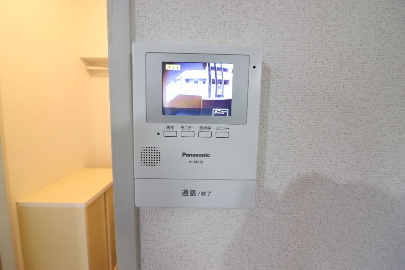女性も安心のモニターホン