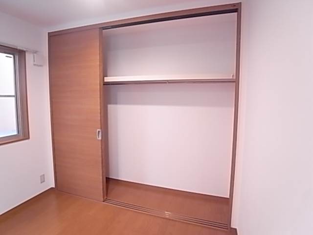 収納もたっぷりでいいですね。