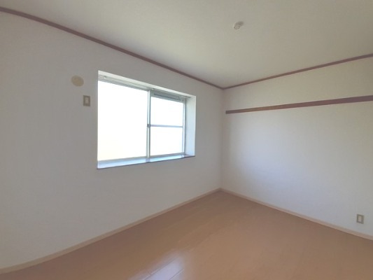 日当り良好な角部屋。