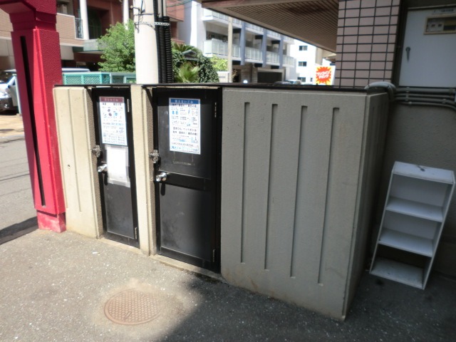 ゴミ置き場はこちら