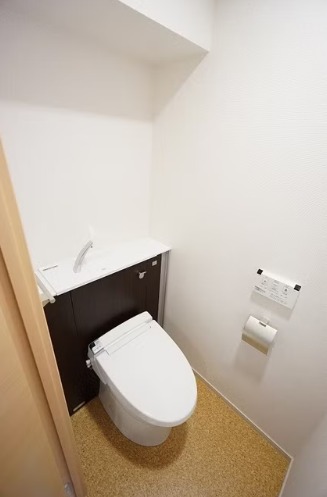 嬉しい温水洗浄便座機能付き