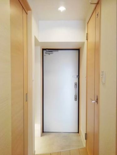 荷物があっても窮屈感を感じませんね