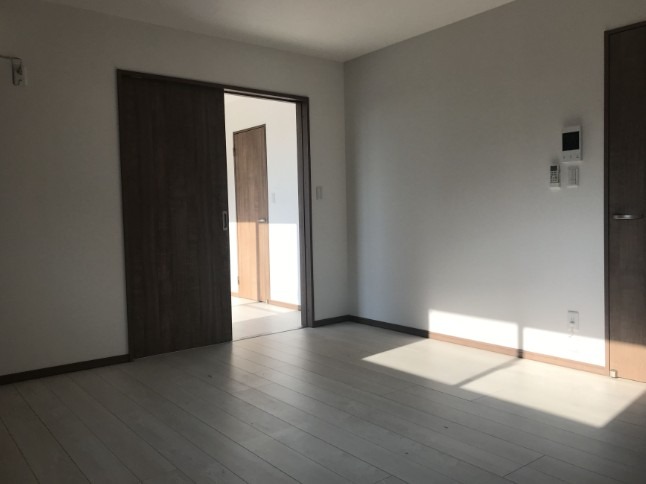 家具の配置がしやすいお部屋です