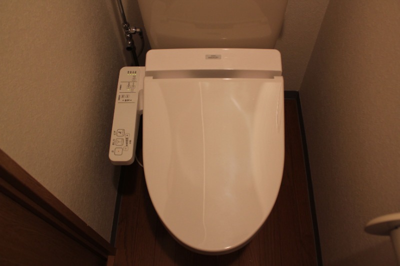 ウォシュレット付きで快適です