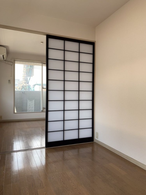 家具の配置に困らないですね。