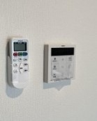 浴室乾燥機付きです