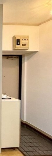 玄関はこのようになってます。