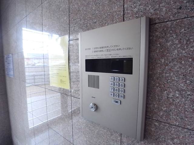 オートロック付きで安心ですね。