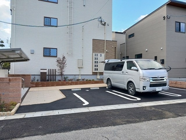 敷地内駐車場つきです。