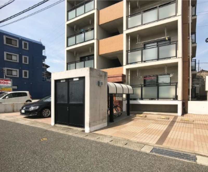 ゴミ置き場はこちら