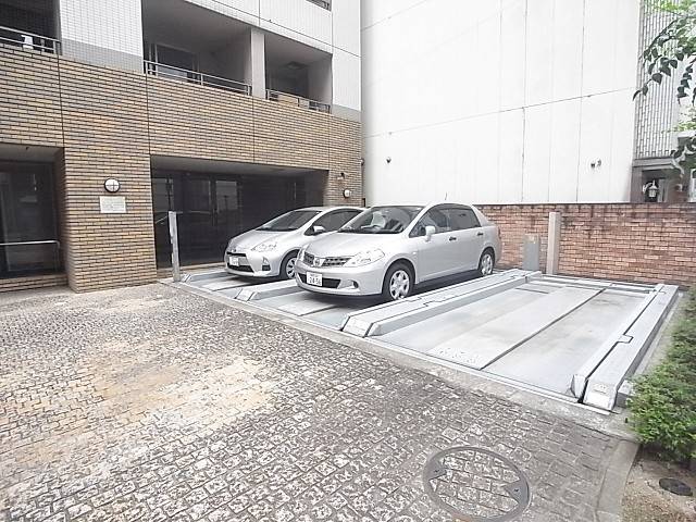 駐車場あります