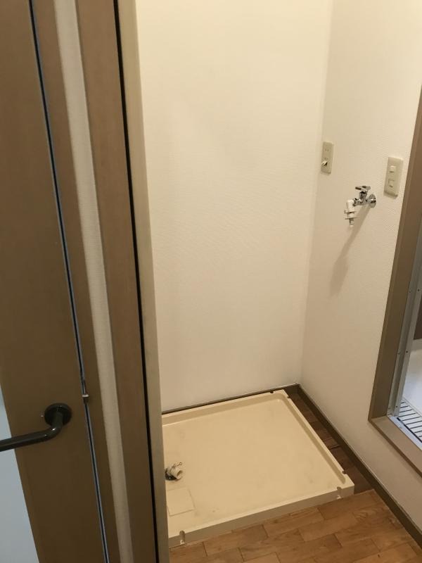 洗濯機置き場はこちら