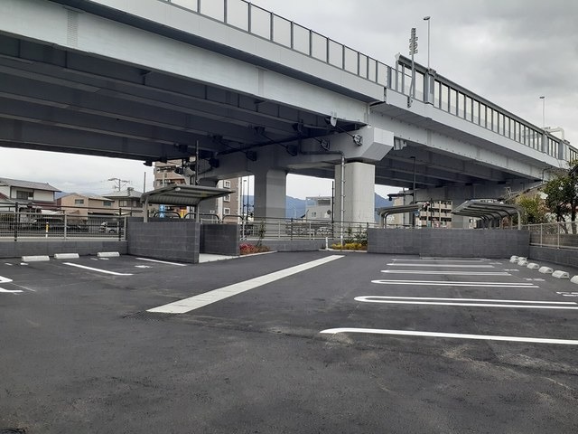 敷地内駐車場もあります。