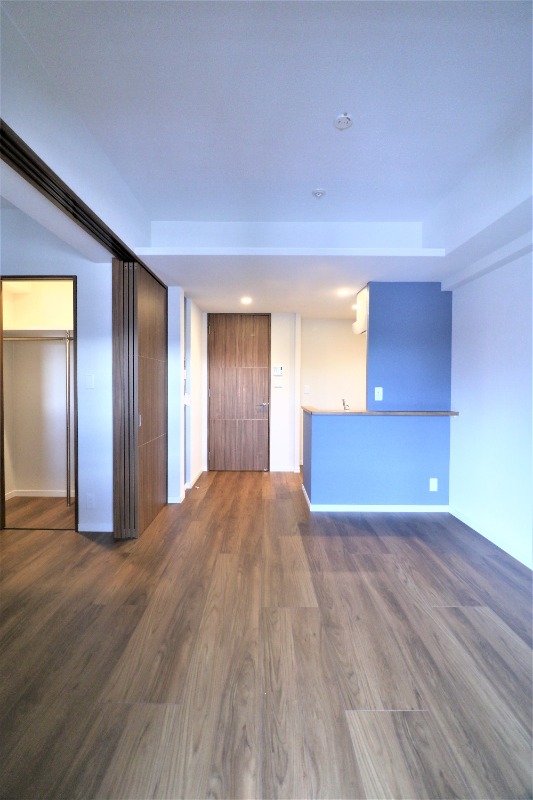 家具の配置がしやすいお部屋ですね