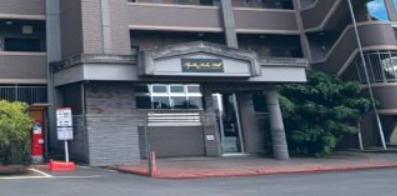 立派なエントランス