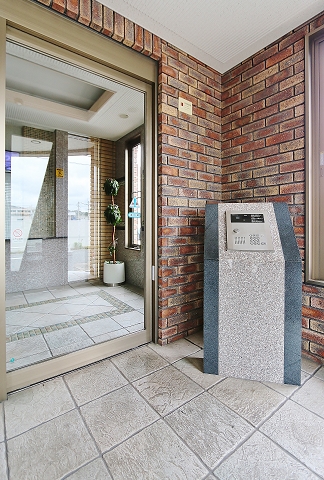 オートロックつきでセキュリティも安心