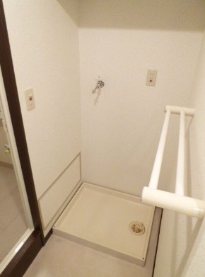 洗濯機は室内に置くことができます。