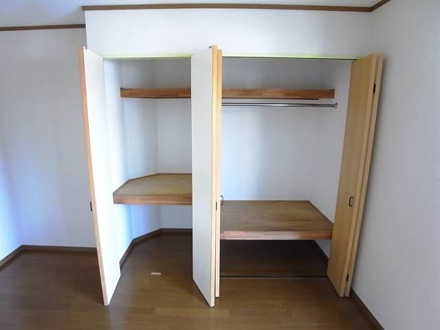 収納もたっぷりでいいですね。
