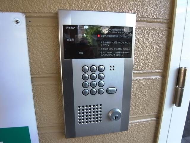 オートロック付きで安心ですね。