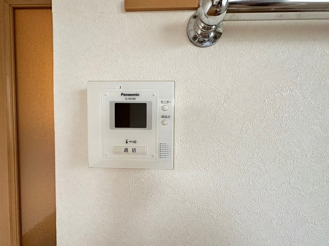 モニター付きで安心ですね。