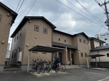 屋外バイク置き場・駐輪場もあります