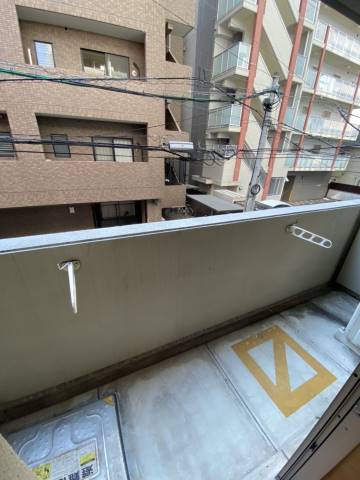 洗濯物はこちらへどうぞ。