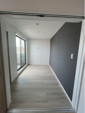 こちらは寝室にいかがでしょうか
